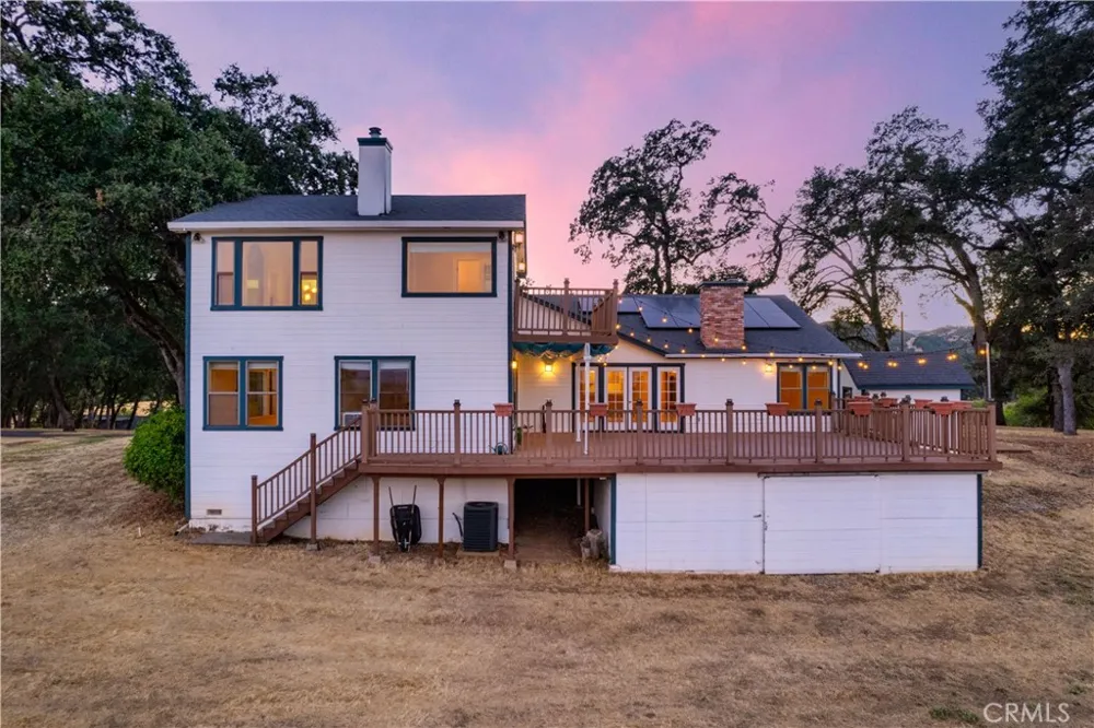 2210 Cedar Hill Way Lakeport, CA 95453