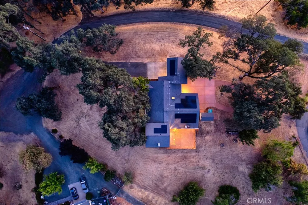 2210 Cedar Hill Way Lakeport, CA 95453