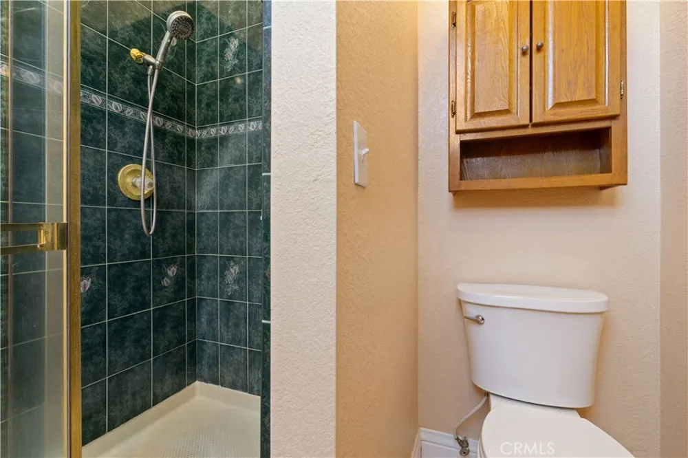 2210 Cedar Hill Way Lakeport, CA 95453