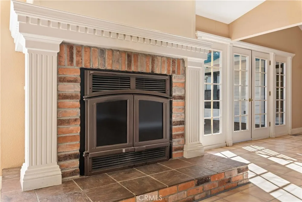 2210 Cedar Hill Way Lakeport, CA 95453