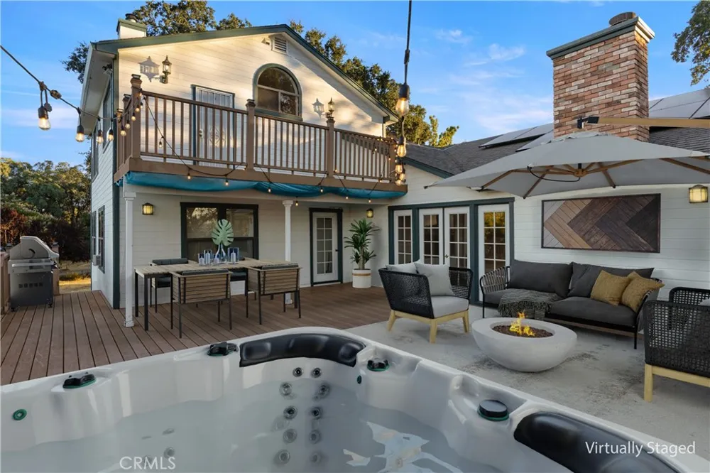 2210 Cedar Hill Way Lakeport, CA 95453