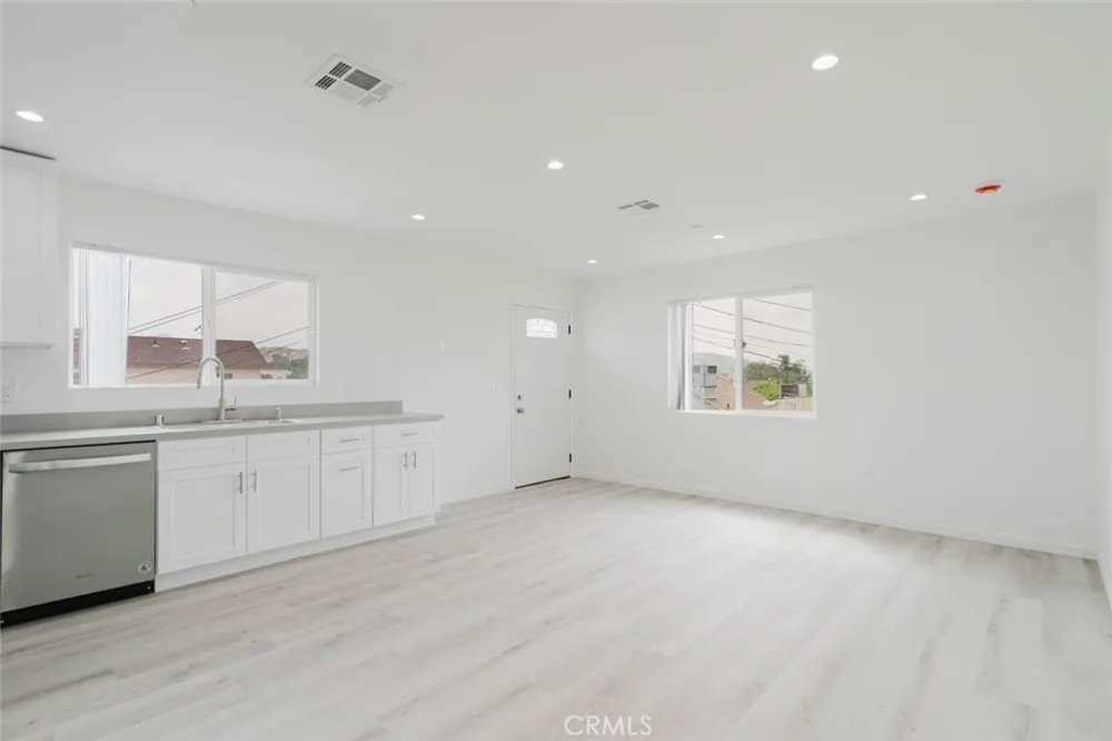 10938 Olinda Street Sun Valley, CA 91352