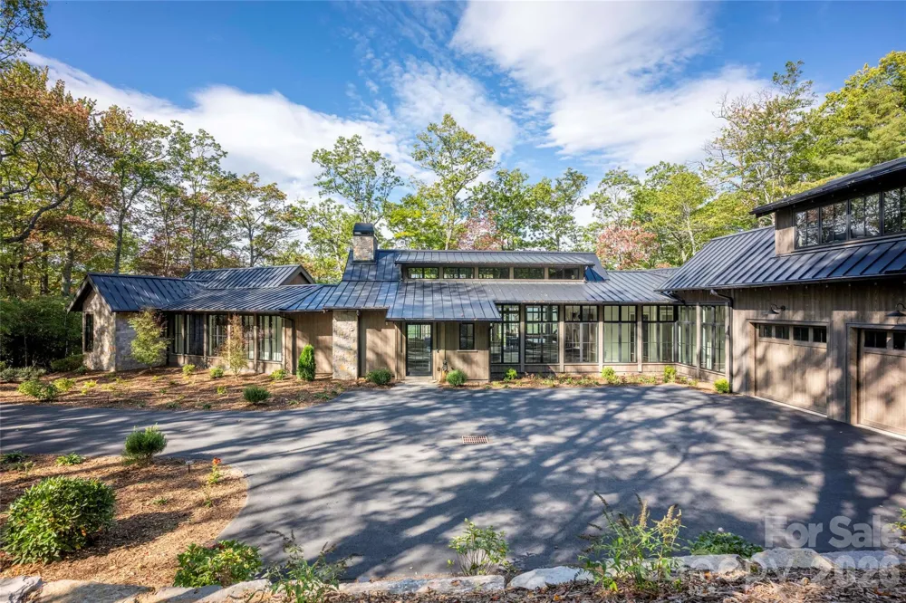 519 Eagle Drive Sapphire, NC 28774