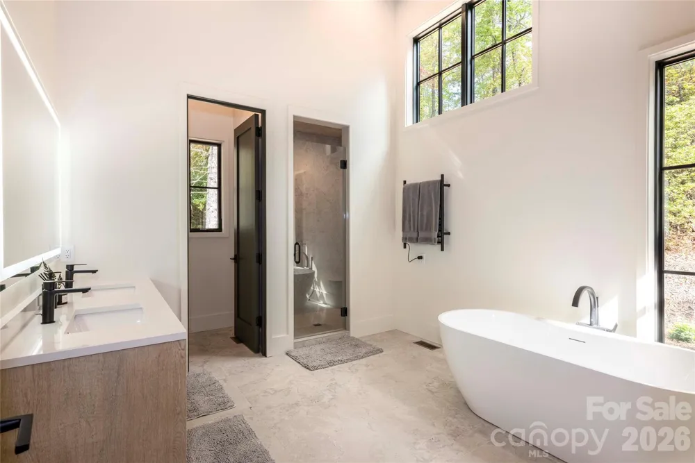 519 Eagle Drive Sapphire, NC 28774