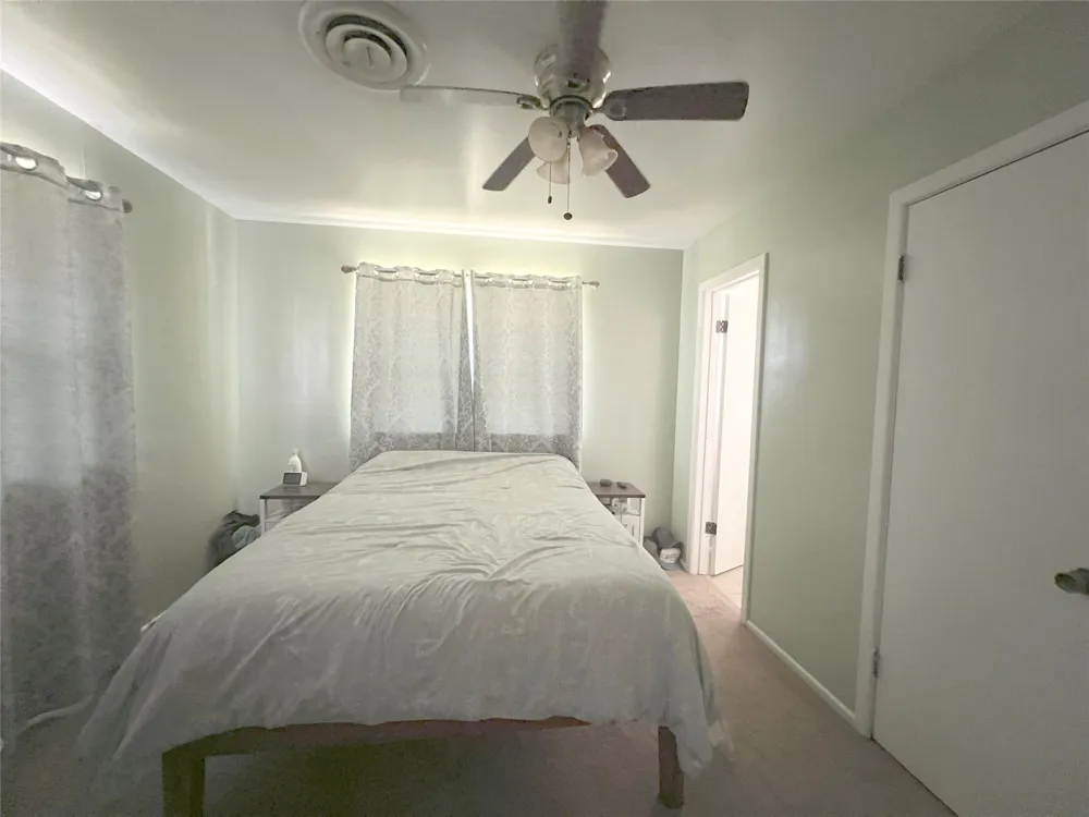 131 Walker Avenue Lolita, TX 77971