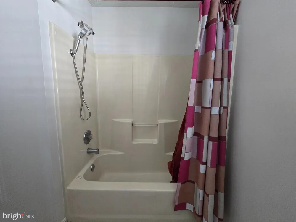 8907 CHAD WAY Clinton, MD 20735