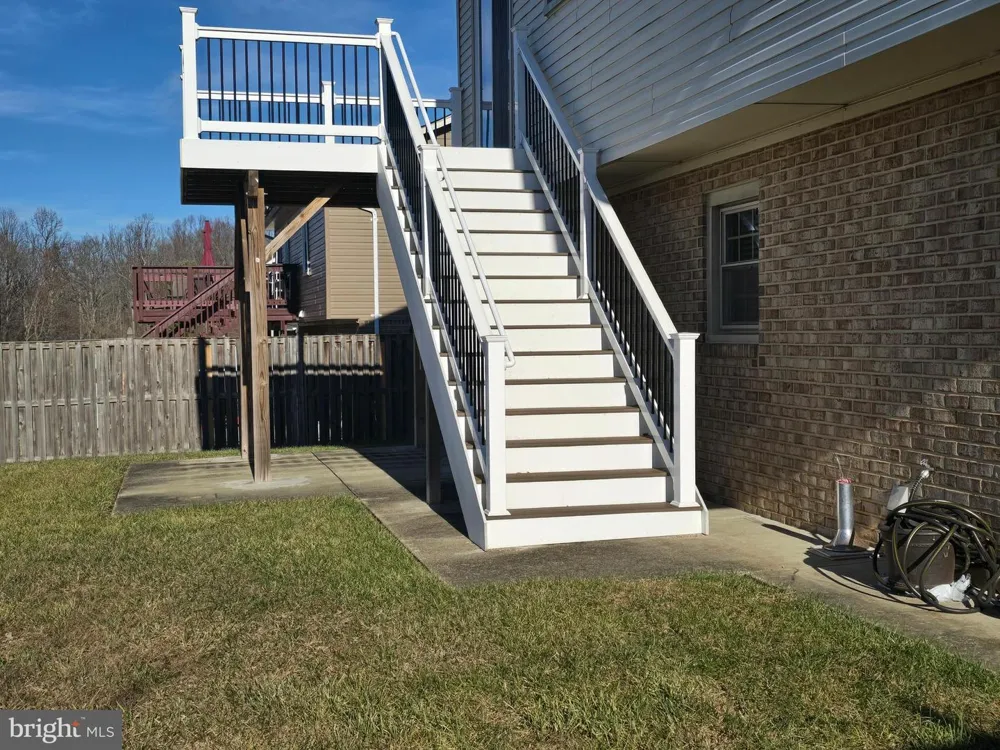 8907 CHAD WAY Clinton, MD 20735