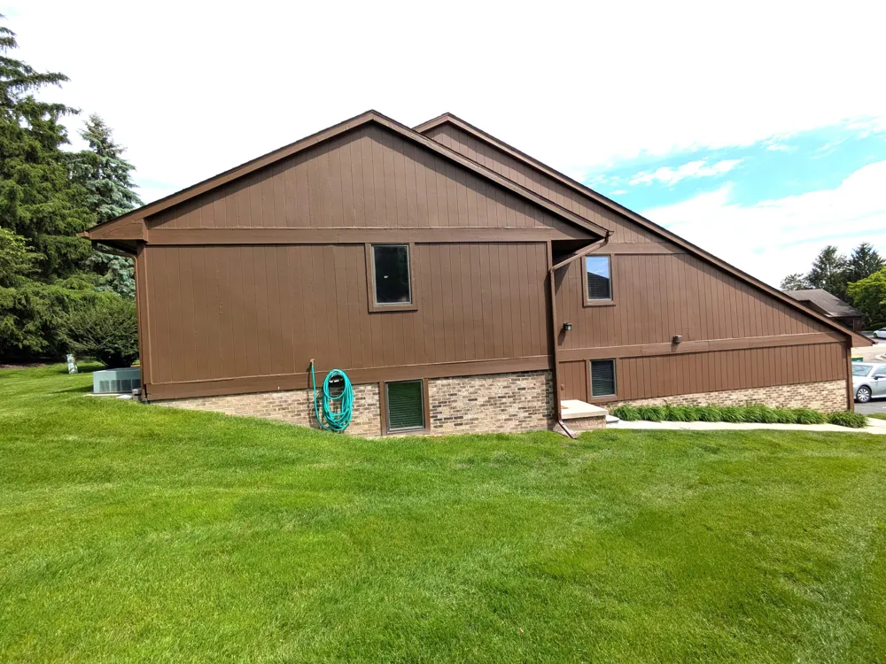 599 Echo Court Saline City, MI 48176