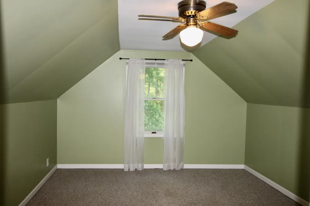 12768 Valley Drive Yankee Springs Township, MI 49348