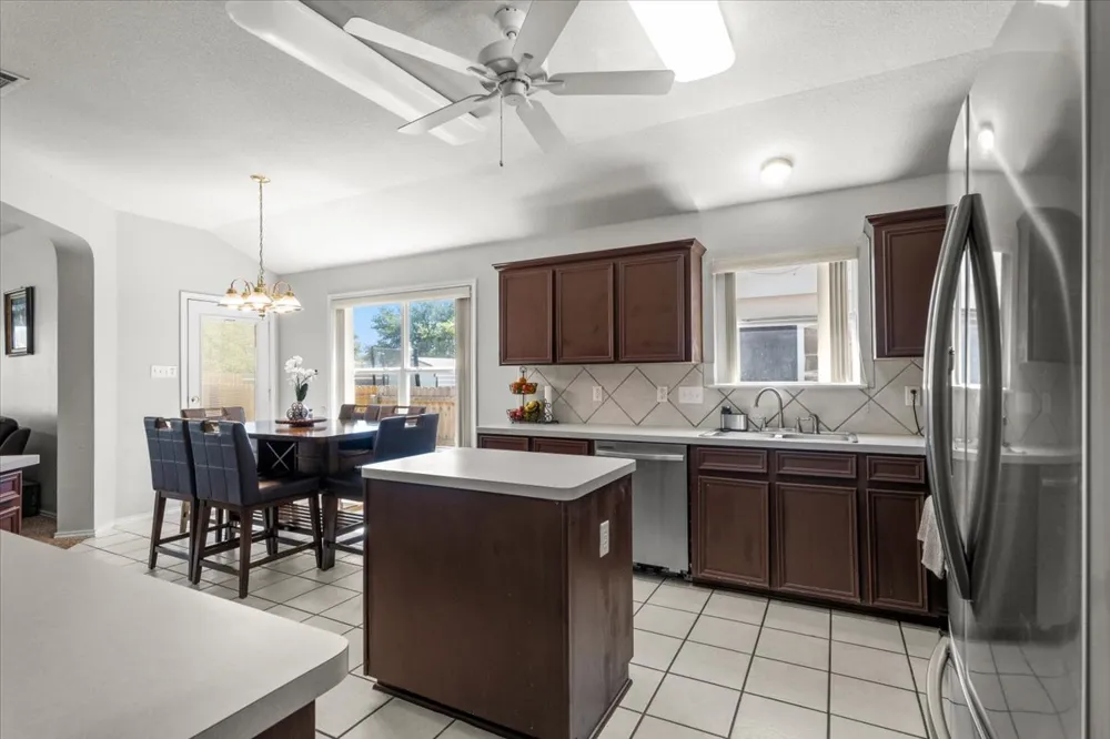 711 White Hawk Trail Harker Heights, TX 76548