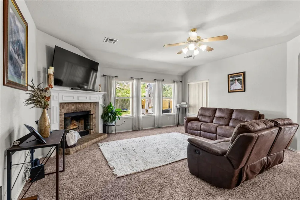 711 White Hawk Trail Harker Heights, TX 76548
