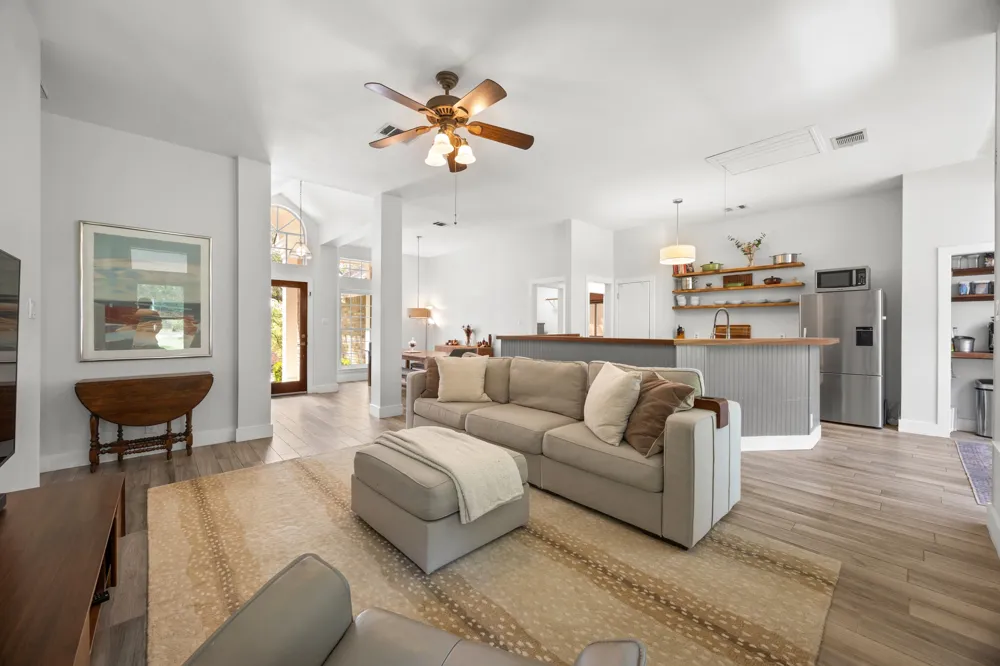 3607 Latimer Drive Austin, TX 78732