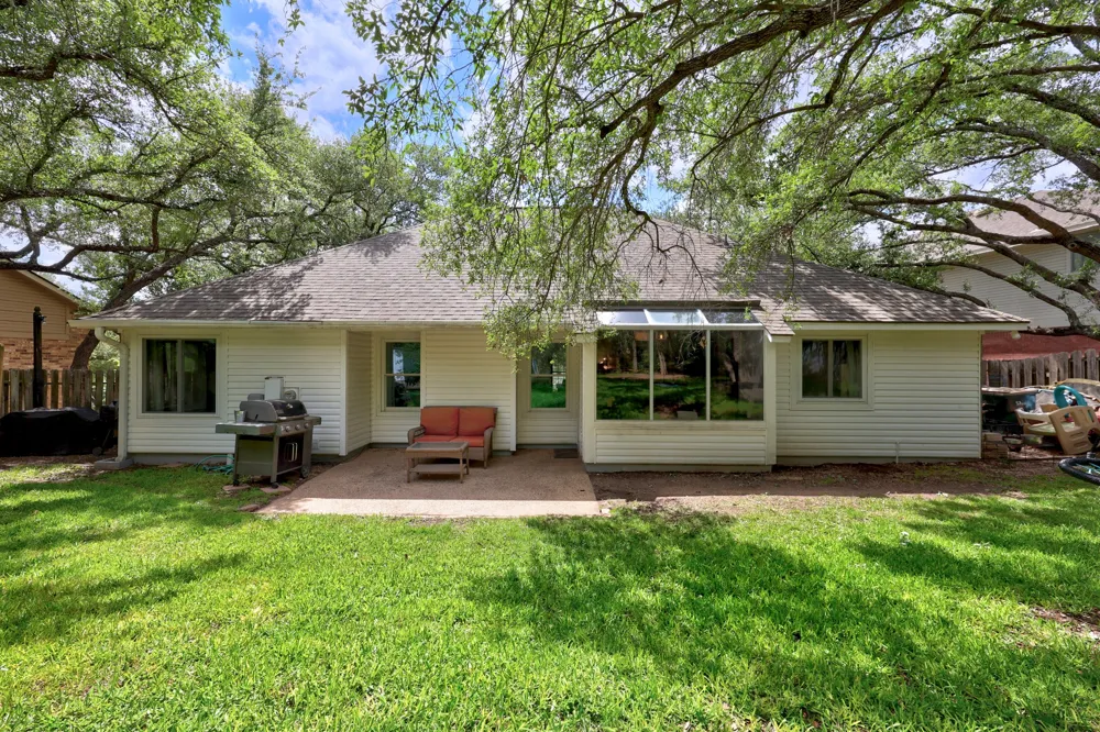 3607 Latimer Drive Austin, TX 78732