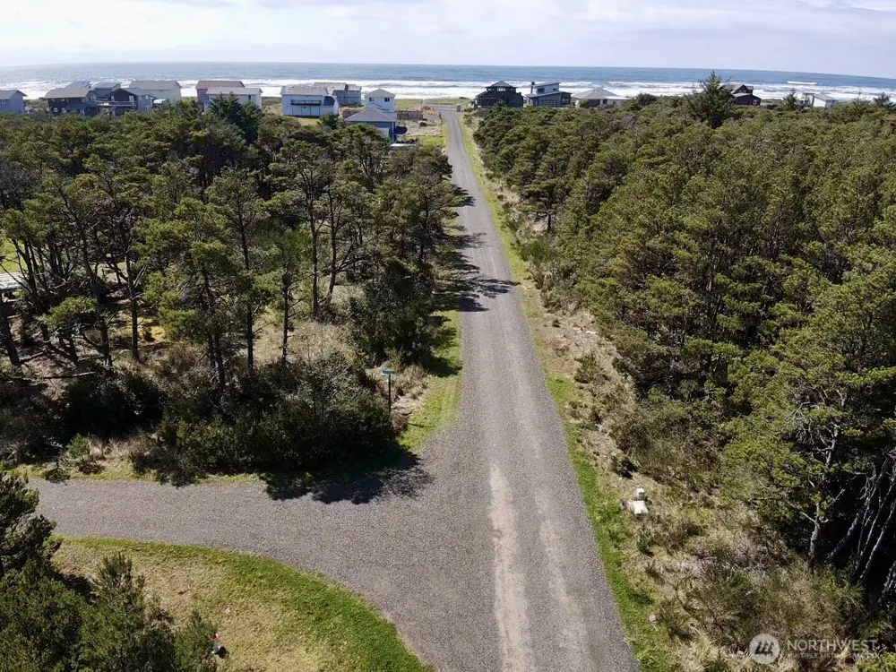 1007 Sand Castle Lane Westport, WA 98595