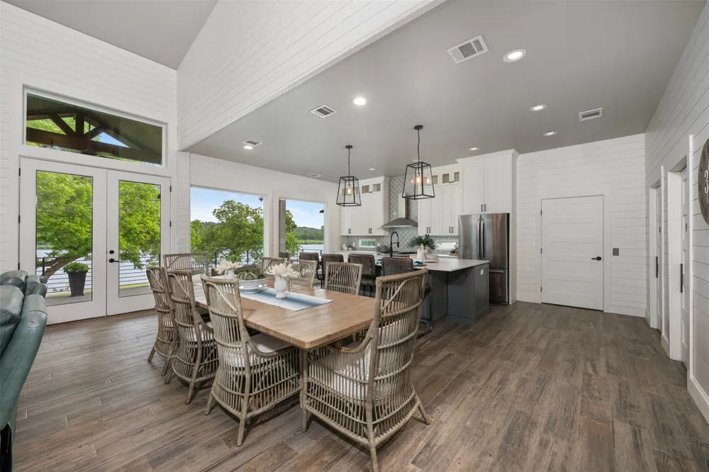 1002 Pecan Circle Marble Falls, TX 78654