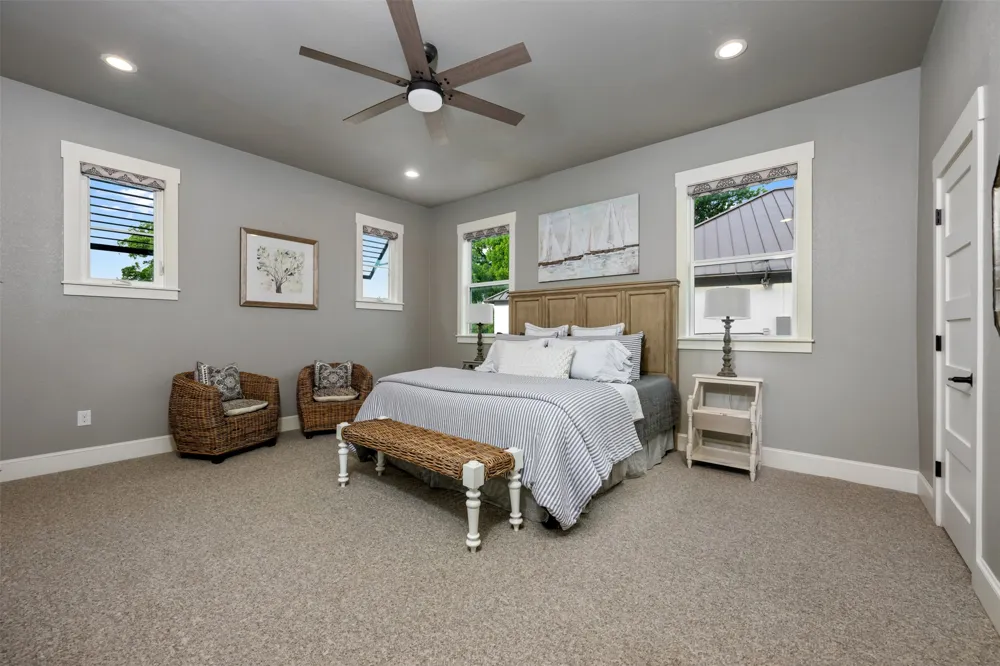 1002 Pecan Circle Marble Falls, TX 78654