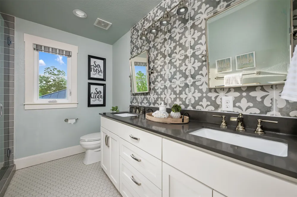 1002 Pecan Circle Marble Falls, TX 78654