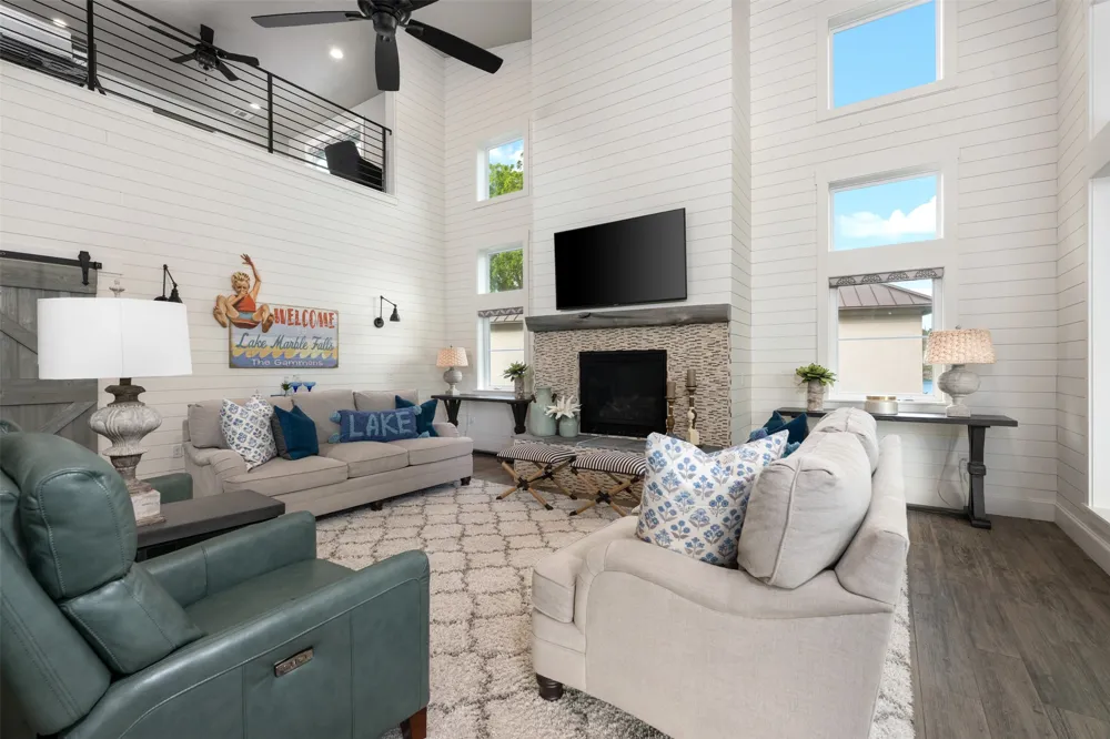 1002 Pecan Circle Marble Falls, TX 78654
