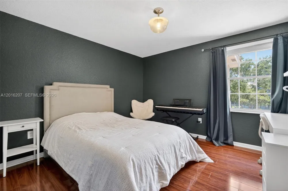 16735 NW 11th Street Pembroke Pines, FL 33028