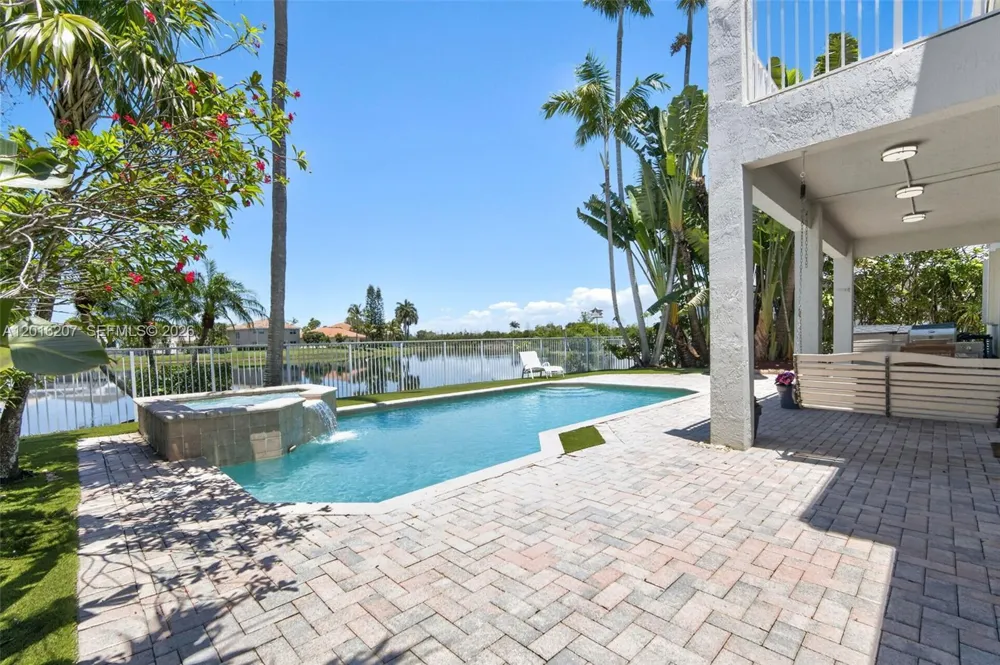 16735 NW 11th Street Pembroke Pines, FL 33028