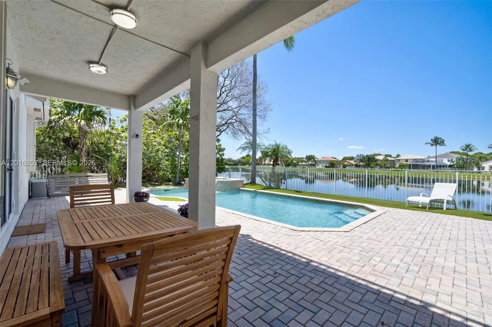16735 NW 11th Street Pembroke Pines, FL 33028