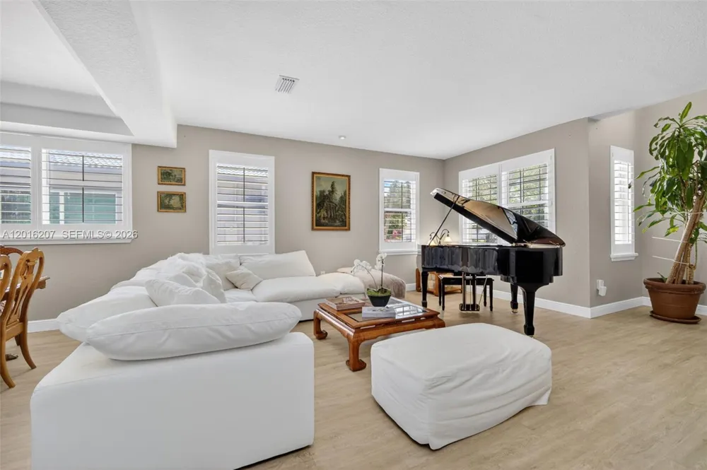 16735 NW 11th Street Pembroke Pines, FL 33028
