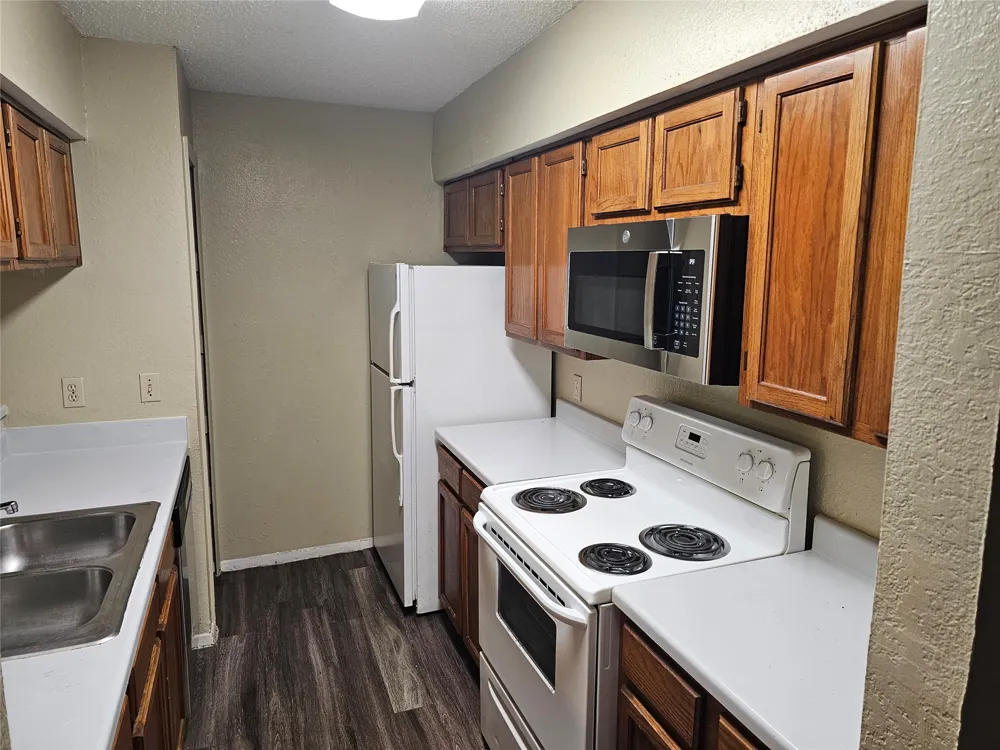 9605 Walnut Street #12106 Dallas, TX 75243