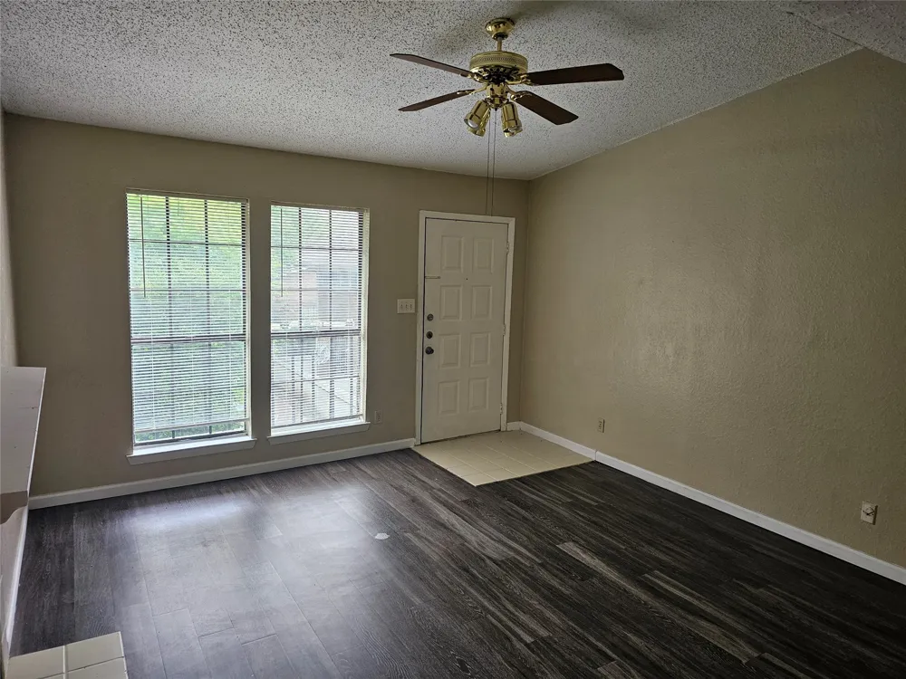 9605 Walnut Street #12106 Dallas, TX 75243