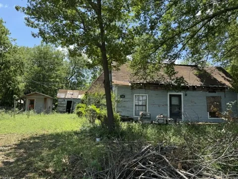 419 W Pine