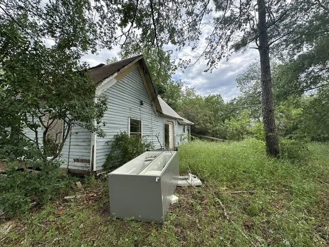 419 W Pine Whitewright, TX 75491