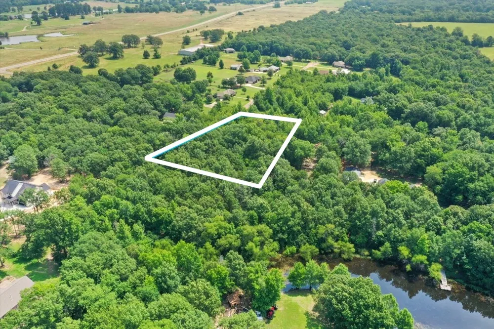 CR 4425 Mt Pleasant, TX 75455