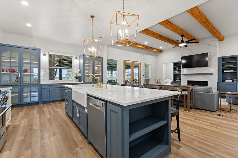 251 Willow Moon Ranch Road Crawford, TX 76638