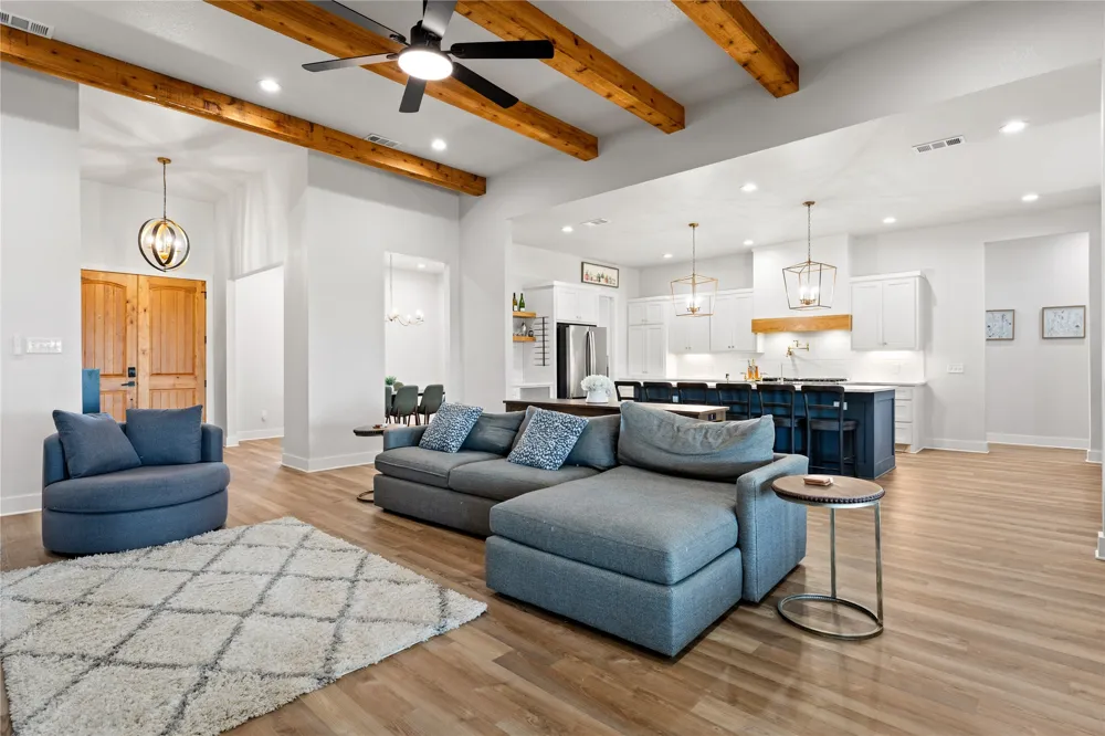251 Willow Moon Ranch Road Crawford, TX 76638