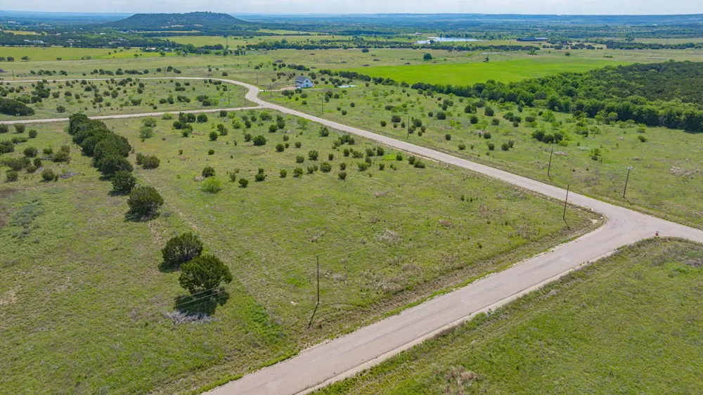 1538 Hidden Valley Road Glen Rose, TX 76043