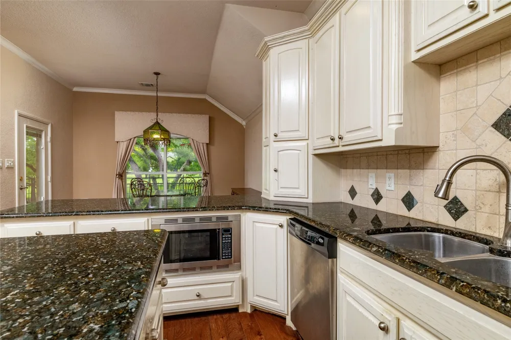 603 Runaway Bay Drive Runaway Bay, TX 76426