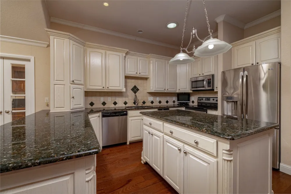 603 Runaway Bay Drive Runaway Bay, TX 76426