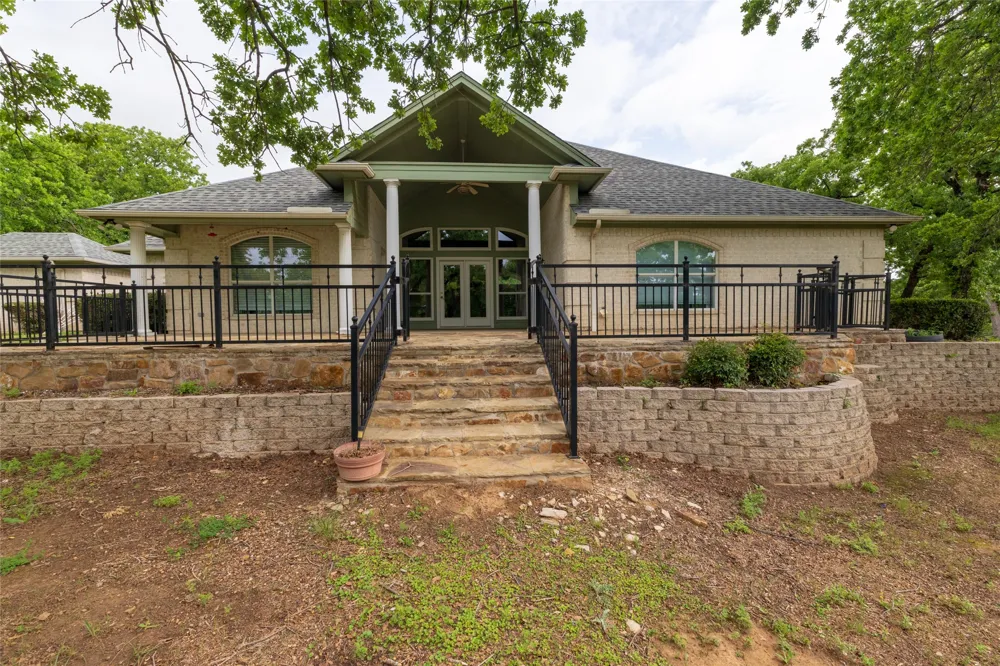603 Runaway Bay Drive Runaway Bay, TX 76426