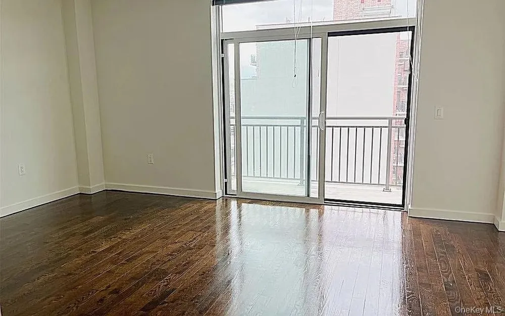 1215 Broadway #603 Astoria, NY 11106