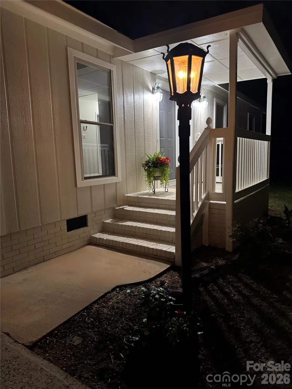 6921 Kirkcaldy Lane Mint Hill, NC 28227