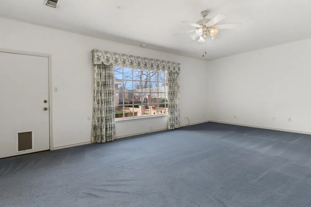 916 Jefferson Avenue Lufkin, TX 75904