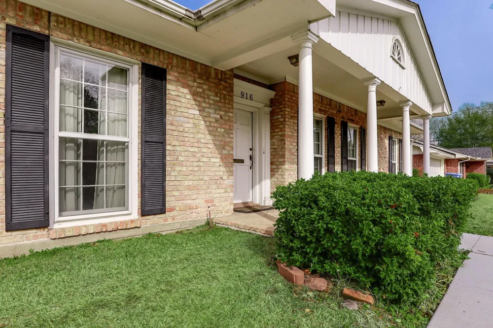 916 Jefferson Avenue Lufkin, TX 75904