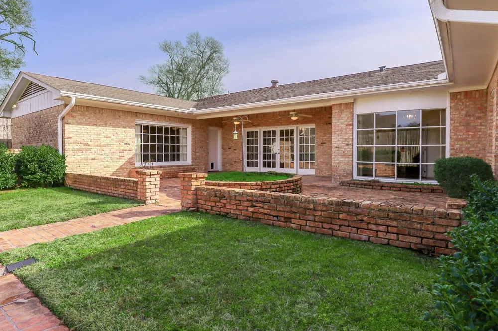 916 Jefferson Avenue Lufkin, TX 75904