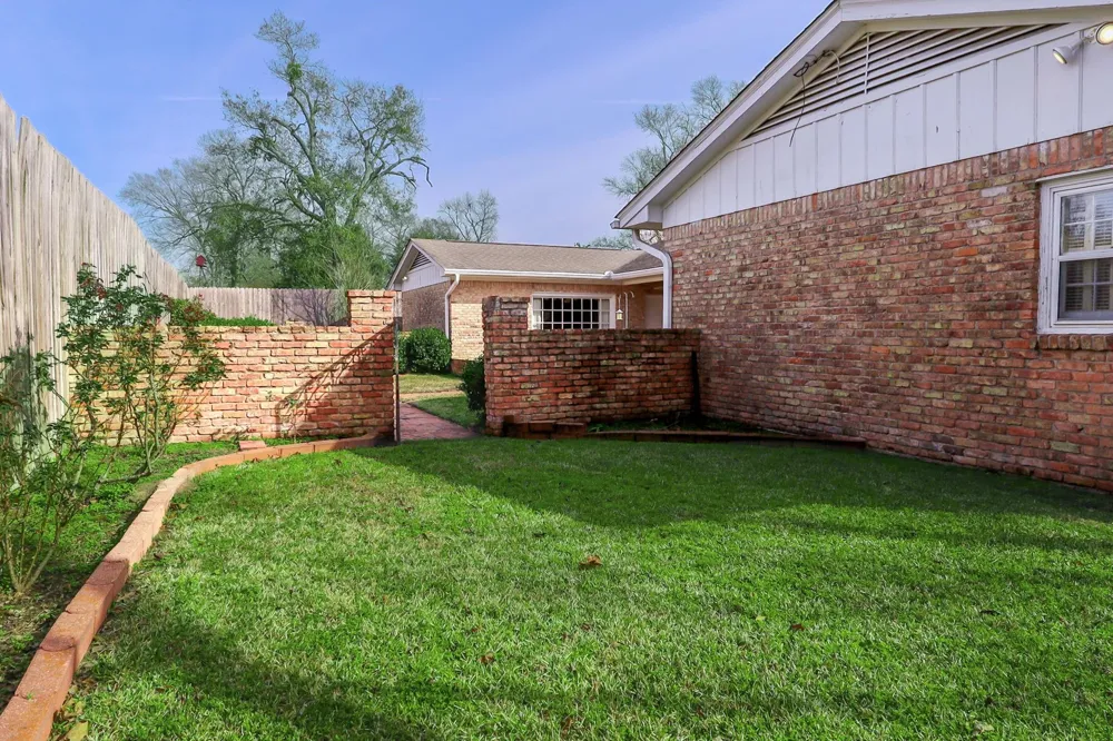 916 Jefferson Avenue Lufkin, TX 75904