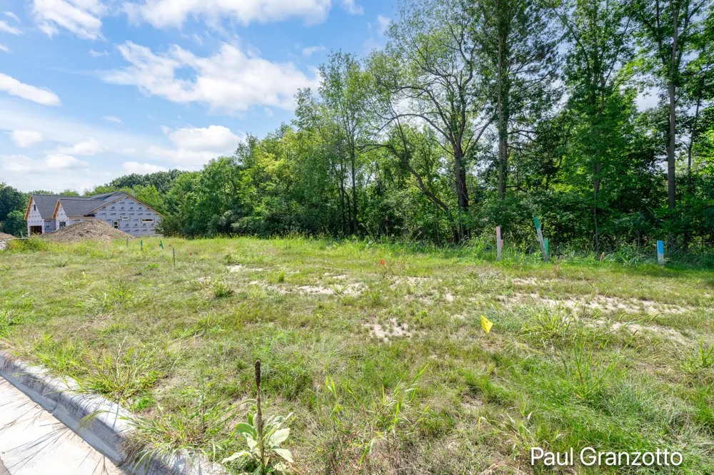 3060 Arbor Creek Avenue SE Kentwood, MI 49512