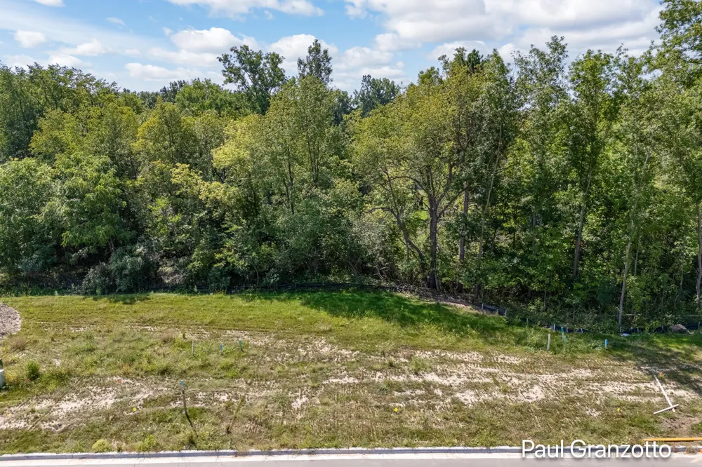 3060 Arbor Creek Avenue SE Kentwood, MI 49512