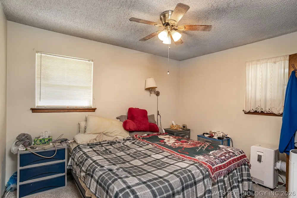 104 NE 7th Perkins, OK 74059