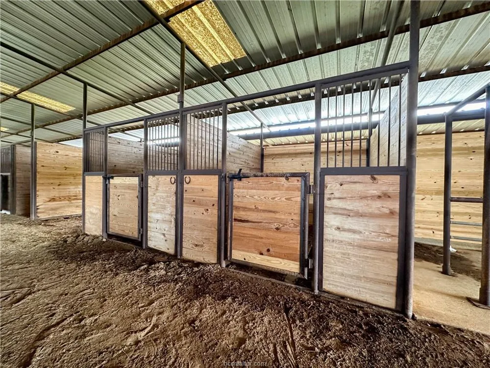 Hudson Farms Road - Tract 5 (+/-11.8 acres) Franklin, TX 77859