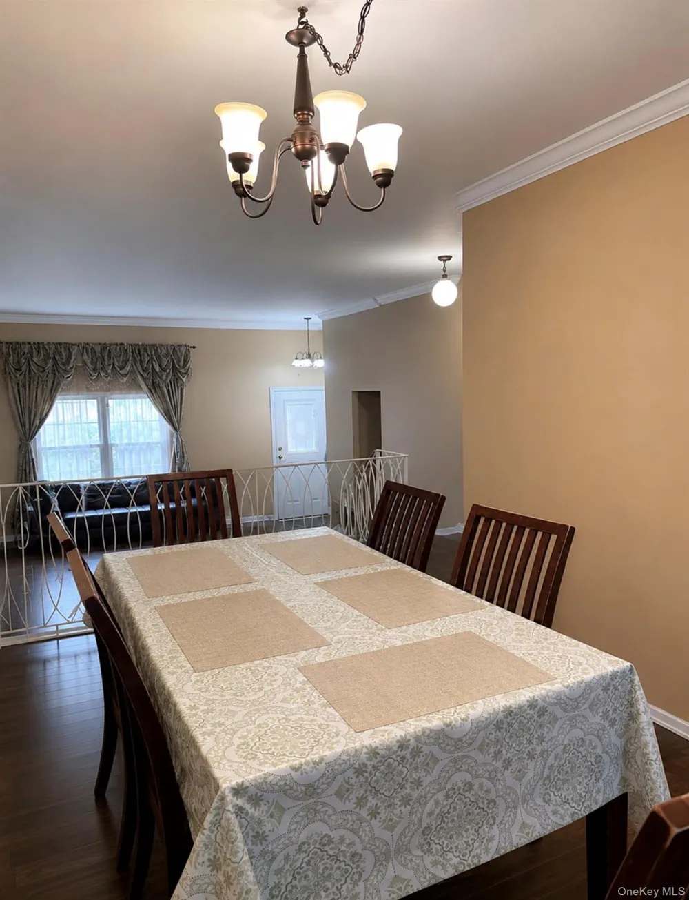 930 Merrick Rd #5 Baldwin, NY 11510