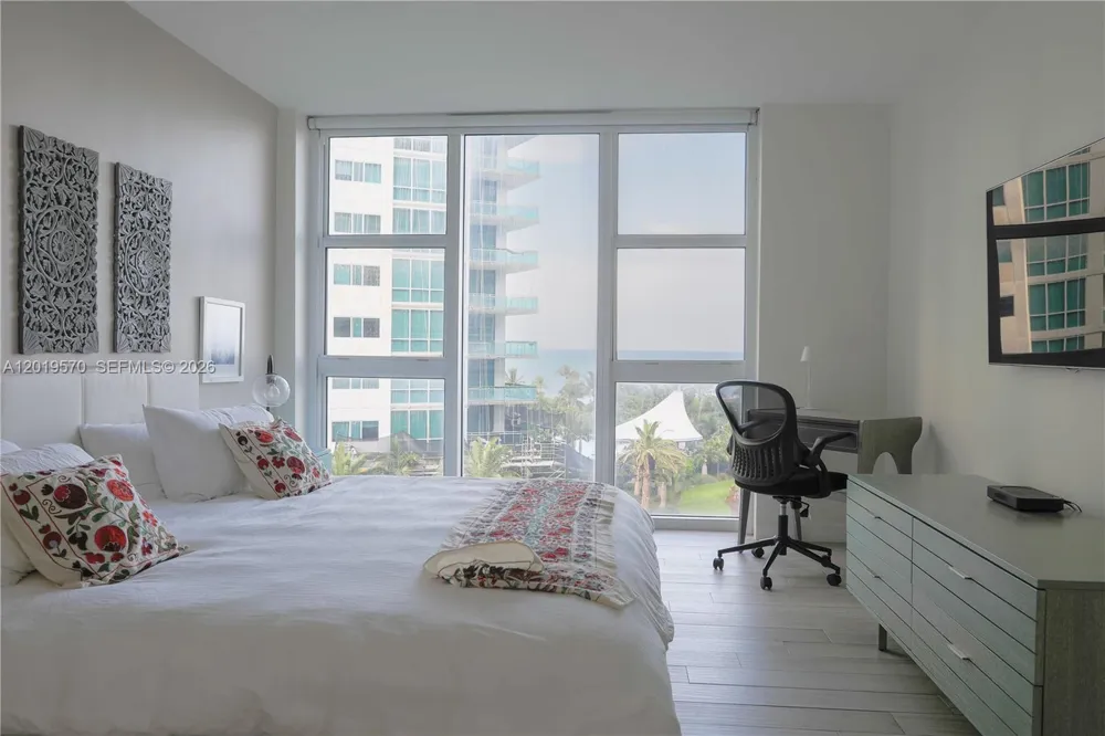 10275 Collins Ave #634 Bal Harbour, FL 33154