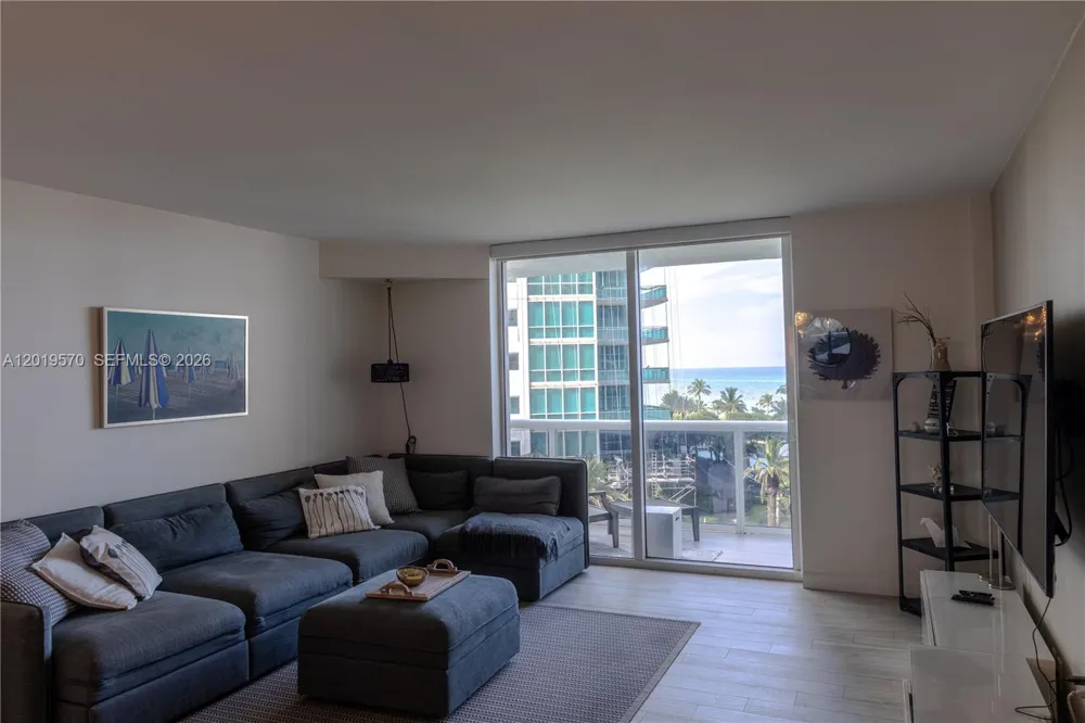 10275 Collins Ave #634 Bal Harbour, FL 33154